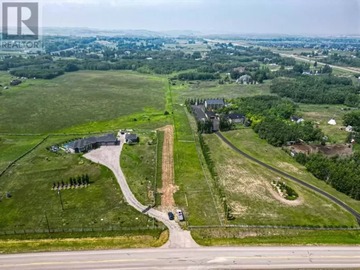 32 Street E, Rural Foothills County