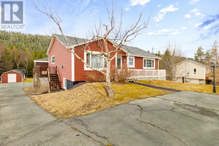 32 Topsail Pond Road, Paradise