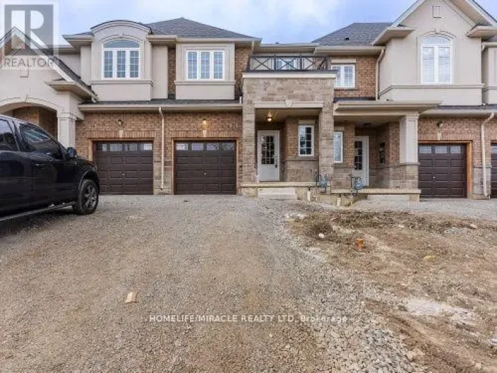 32 VICKERS ROAD, Hamilton