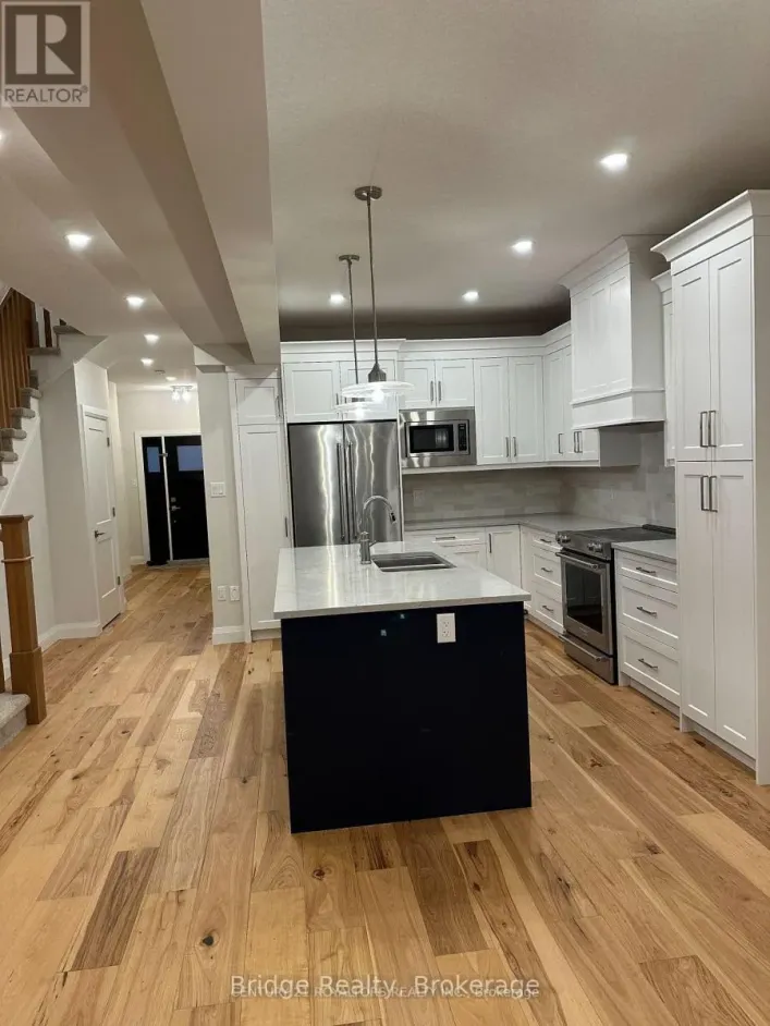 32 WALKER ROAD, Ingersoll