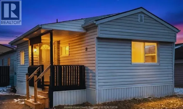 32 WILDER DRIVE North, Lakeshore