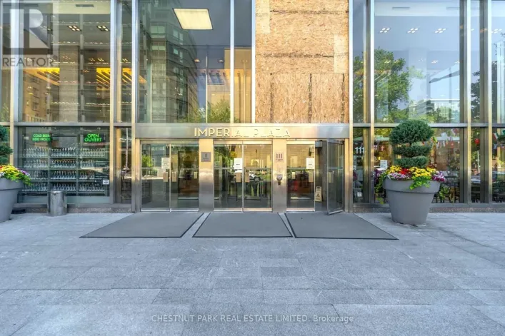 320 - 111 ST CLAIR AVENUE W, Toronto