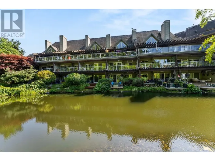 320 1120 TSATSU SHORES DRIVE, Tsawwassen