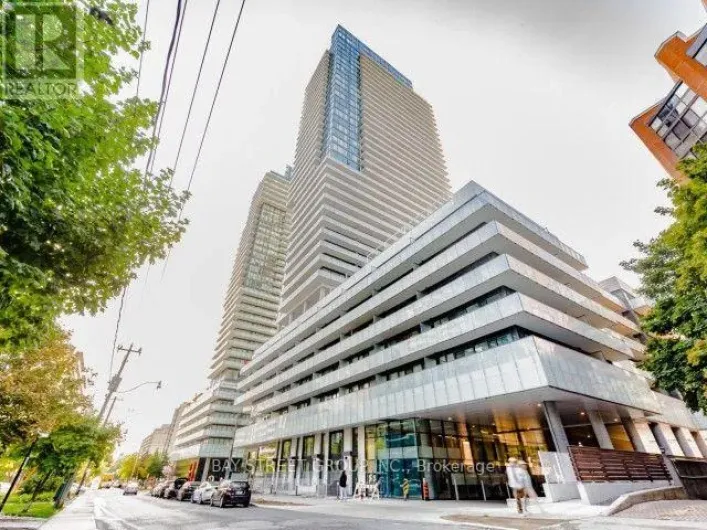320 - 161 ROEHAMPTON AVENUE, Toronto