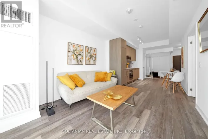 320 - 250 LAWRENCE AVENUE W, Toronto