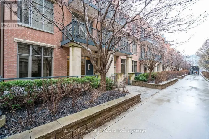 320 - 330 PRINCESS ROYAL DRIVE, Mississauga
