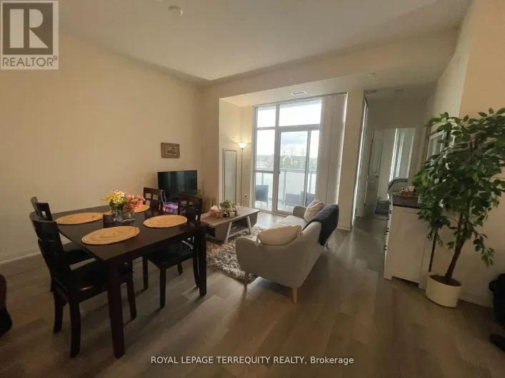 320 - 8763 BAYVIEW AVENUE, Richmond Hill