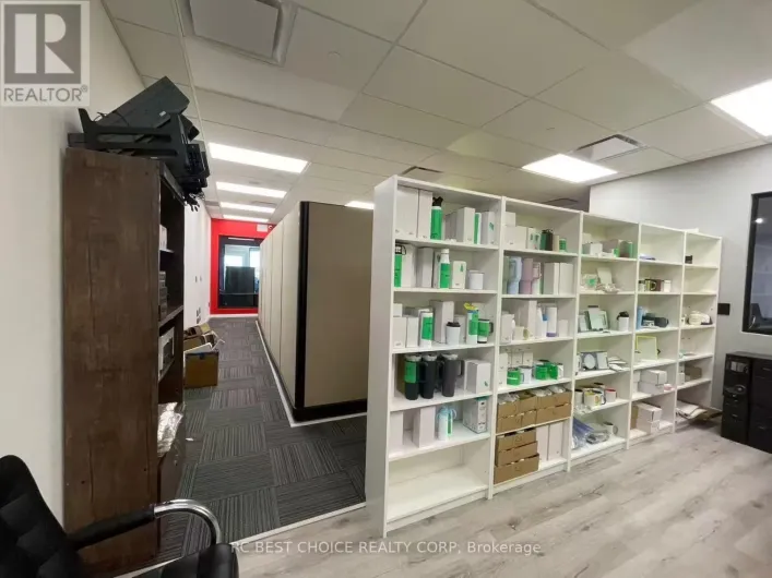 320 - 9390 WOODBINE AVENUE, Markham