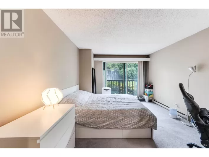 320 9857 MANCHESTER DRIVE, Burnaby