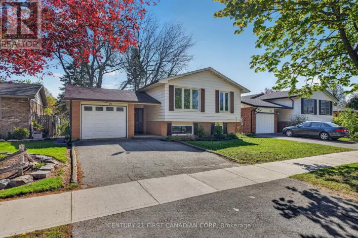 320 BLUE FOREST DRIVE, London North