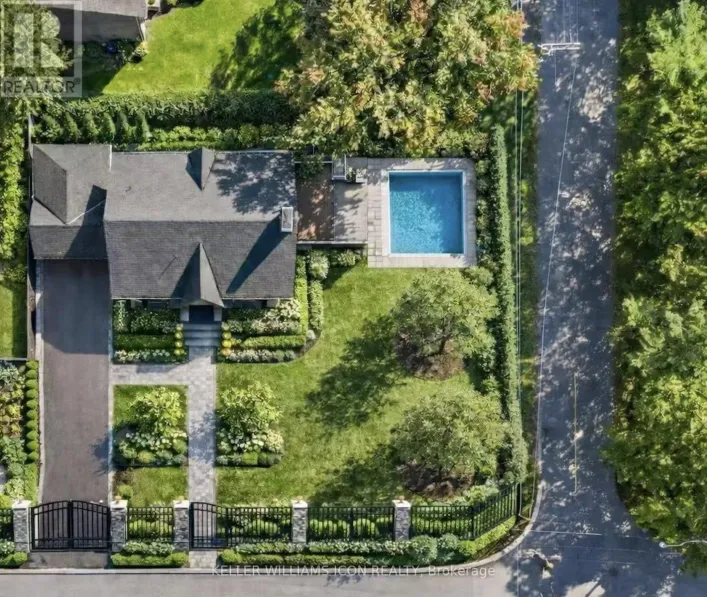 320 HILLCREST ROAD, Ottawa