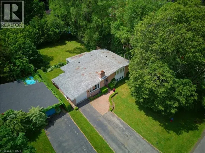 320 RIVER SIDE Drive, Oakville