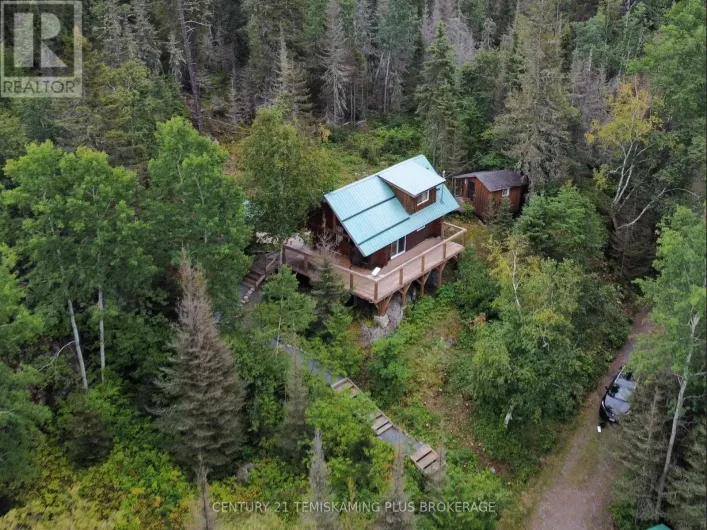 House for sale: 320 SHALLOW BAY ROAD, Kirkland Lake