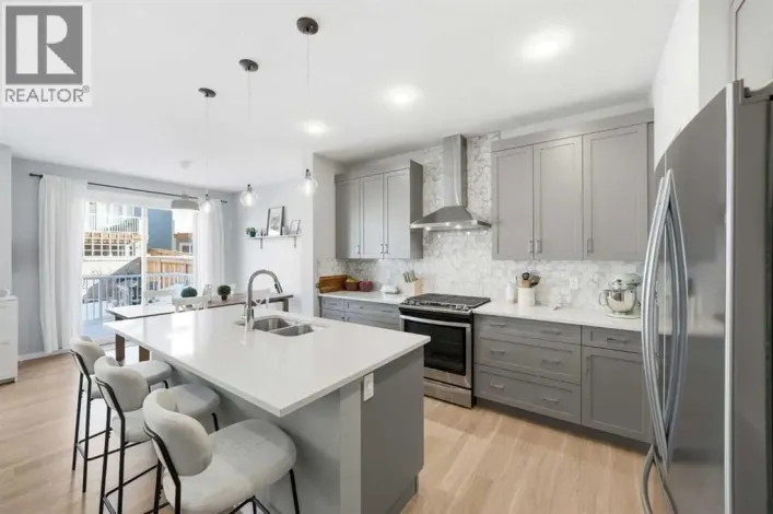 320 Sundown View, Cochrane