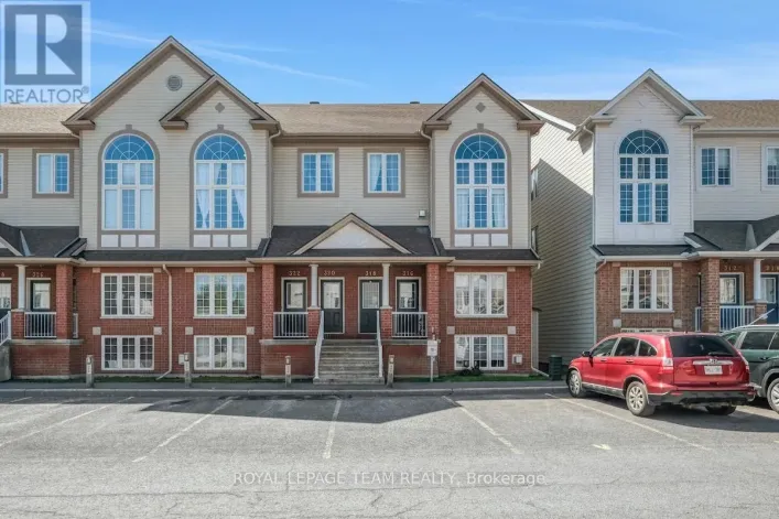 320 WIFFEN PRIVATE, Ottawa