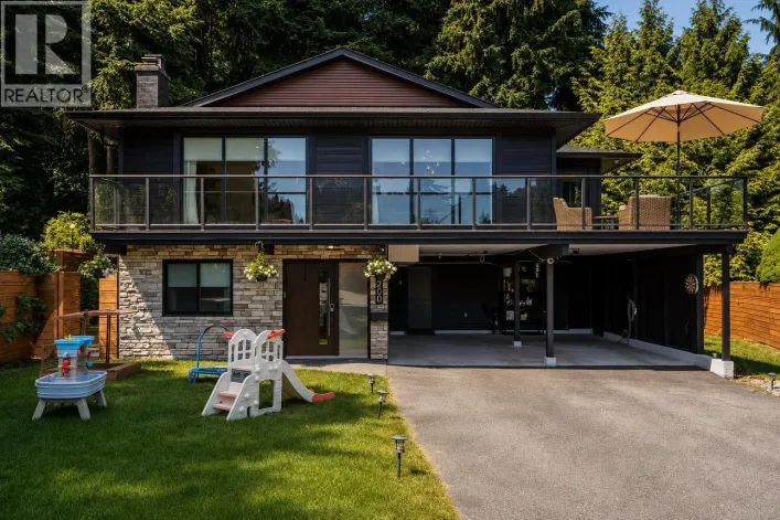 3200 BOSUN PLACE, Coquitlam