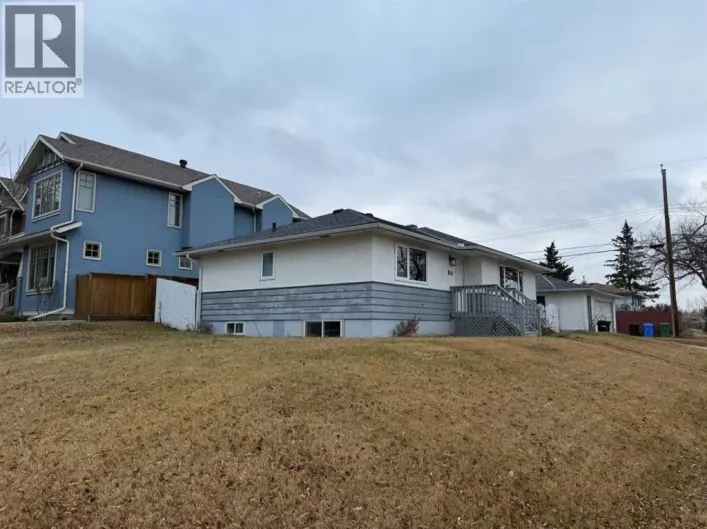 3203 9 Street NW, Calgary
