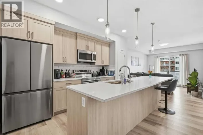 3207, 33 Carringham Gate NW, Calgary