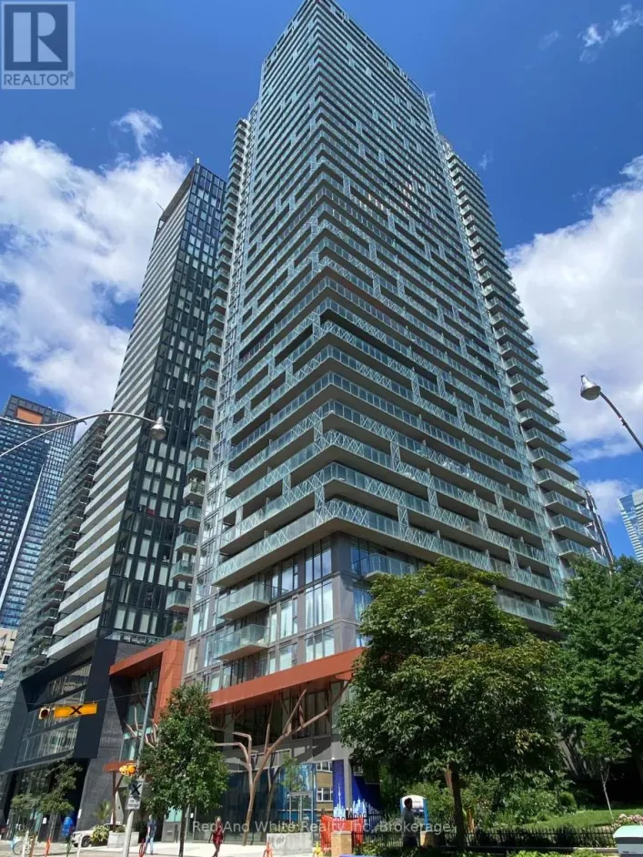 Apartment for sale: 3207 - 50 WELLESLEY STREET E, Toronto