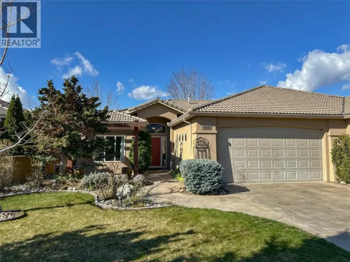 3208 LOBELIA Drive, Osoyoos