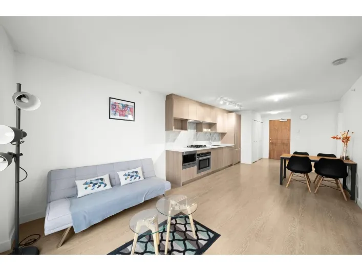 3209 13696 100 AVENUE, Surrey