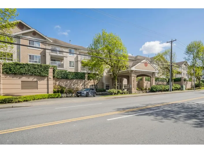 321 19750 64 AVENUE, Langley