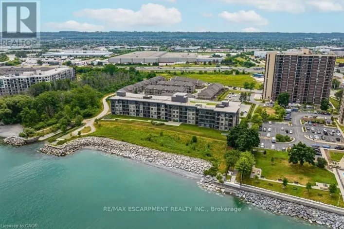 321 - 35 SOUTHSHORE CRESCENT, Hamilton