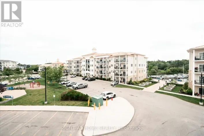 321 - 50 LAKEBREEZE DRIVE, Clarington