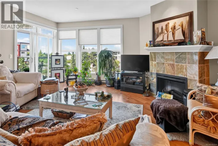 321 6310 McRobb Ave, Nanaimo
