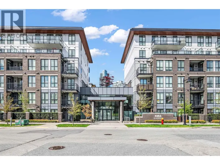321 750 DOGWOOD STREET, Coquitlam