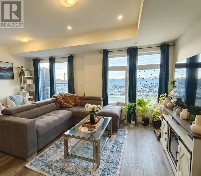 321 - 755 OMEGA DRIVE, Pickering