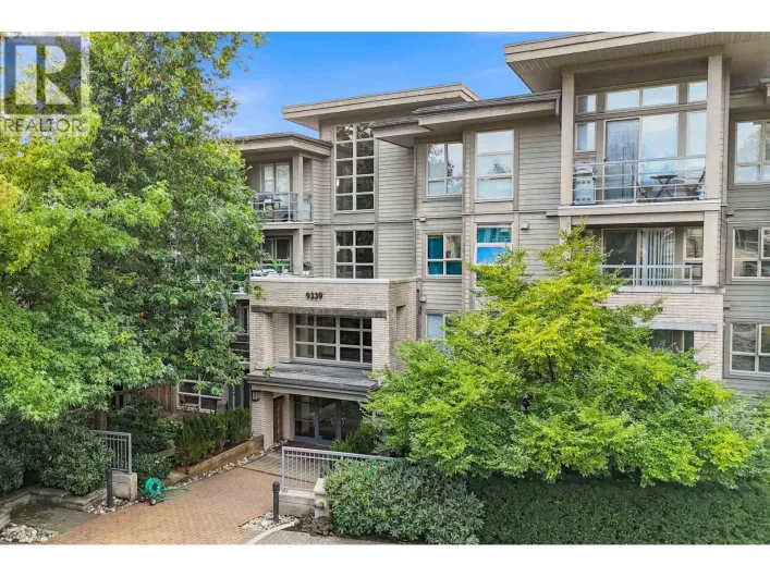 321 9339 UNIVERSITY CRESCENT, Burnaby