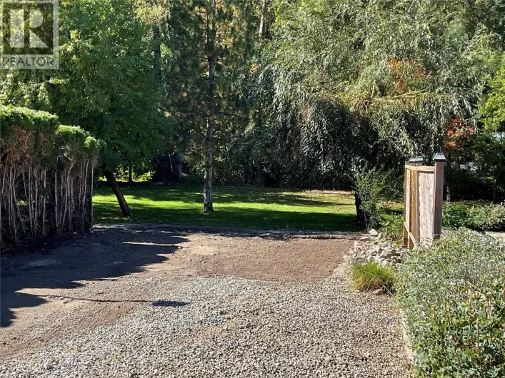 321 Copper Avenue N Unit# 19, Greenwood