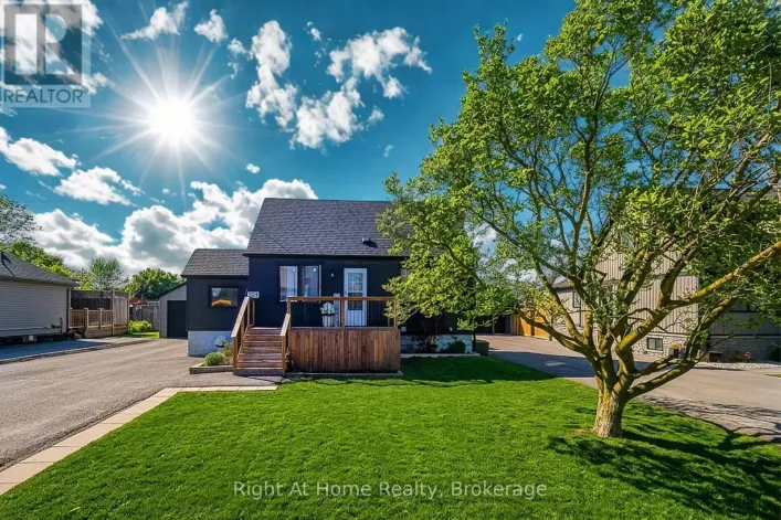 321 DEWITT ROAD N, Hamilton