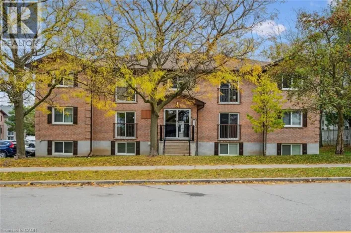 321 NORTHLAKE Drive Unit# 6, Waterloo