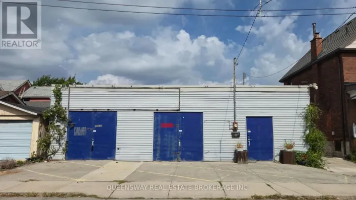 321 ROBERT STREET, Hamilton