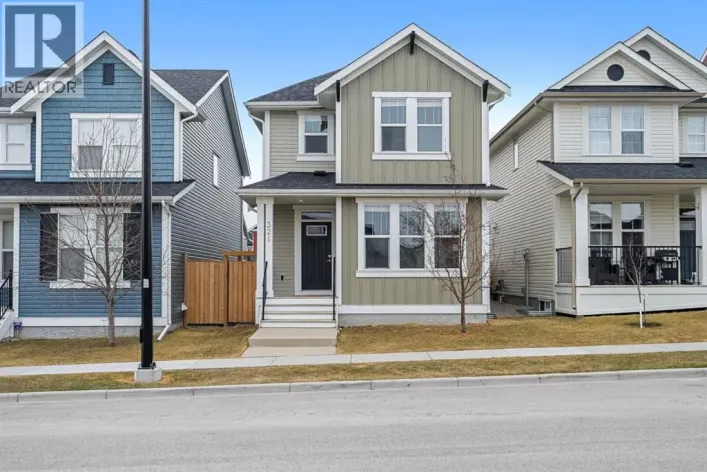 321 South Point Green, Airdrie