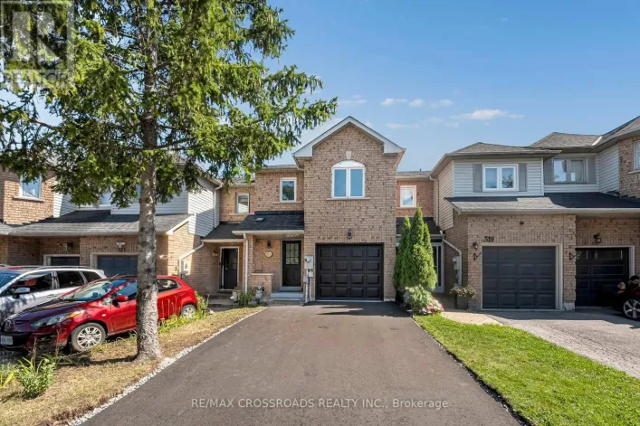 321 SPARROW CIRCLE, Pickering