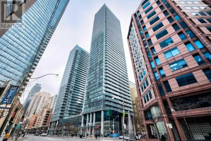 3210 - 38 GRENVILLE STREET, Toronto