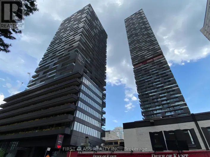 3210 - 8 EGLINTON AVENUE E, Toronto