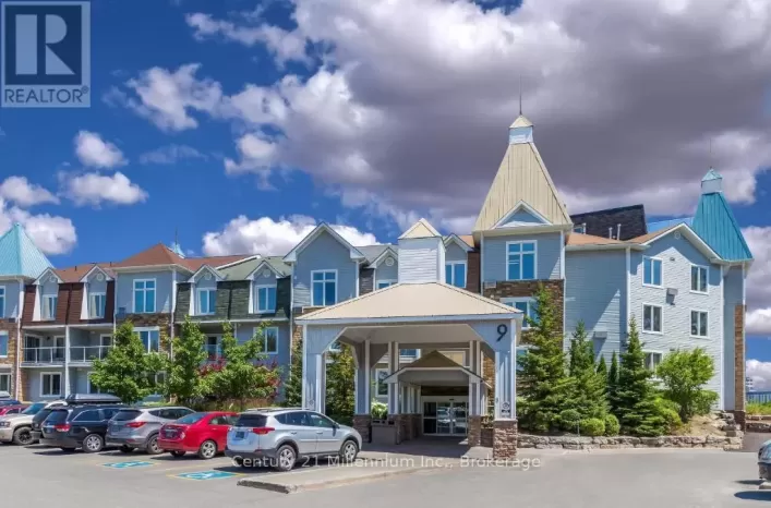 3210-3212 - 9 HARBOUR STREET E, Collingwood