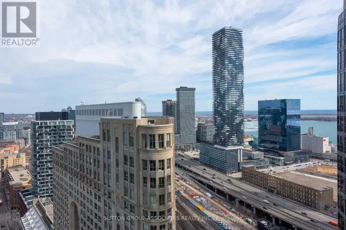 3212 - 8 THE ESPLANADE AVENUE, Toronto