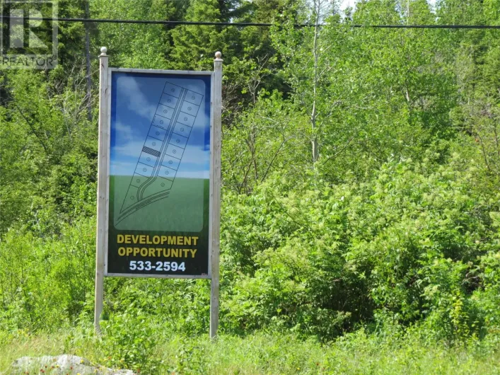 321-325 MAIN Street N, GLOVERTOWN