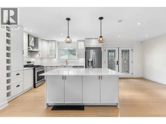 3214 MARINER WAY, Coquitlam