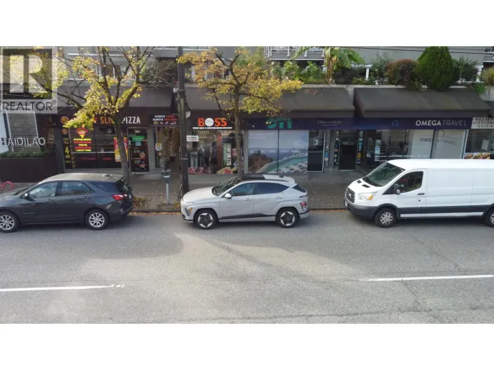 3216 W BROADWAY STREET, Vancouver