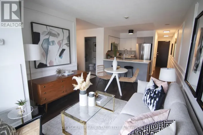 322 - 231 FORT YORK BOULEVARD, Toronto