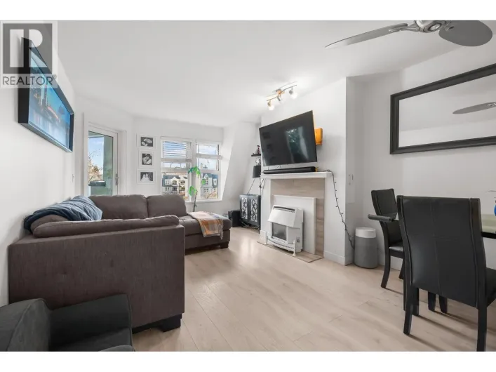 322 98 LAVAL STREET, Coquitlam