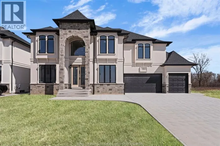 322 BENSON, Amherstburg