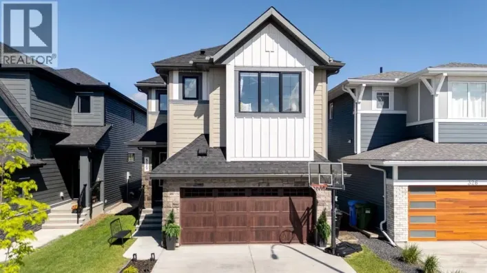 322 Creekstone Way SW, Calgary