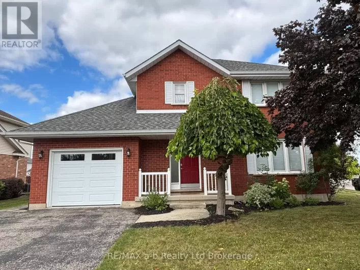 322 LANSDOWNE AVENUE, Woodstock